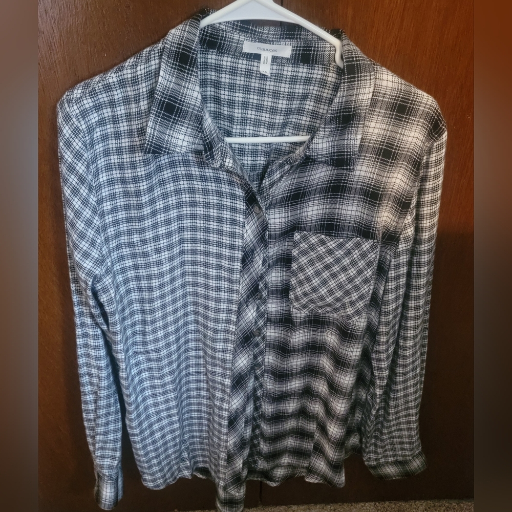 Maurices Women's Flannels New (2)